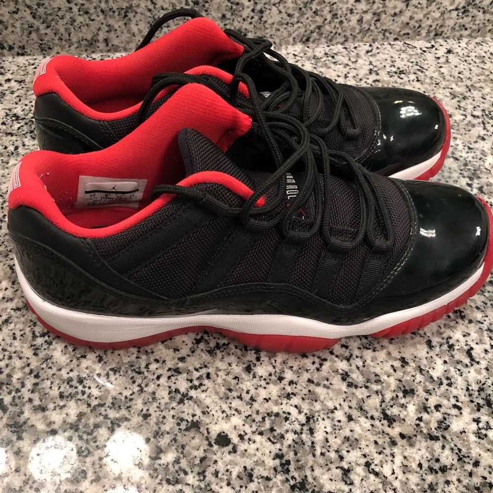 Jordan 11 “bred”